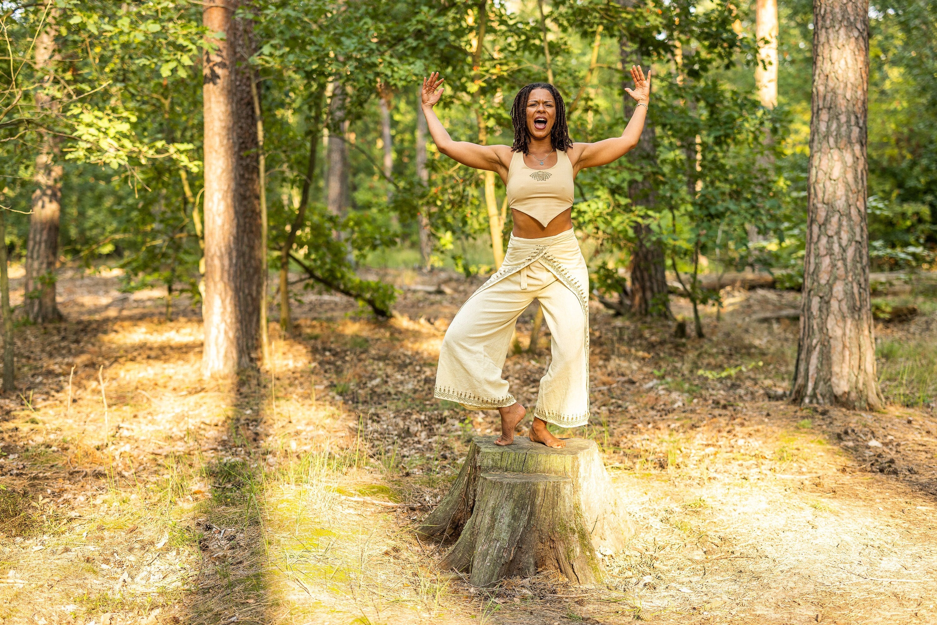 Yoga-Top mit Lotusblume